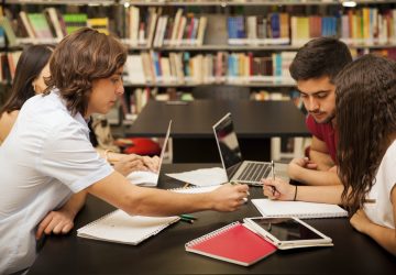 Ebook mostra Geekie Lab pela visão de alunos e professores
