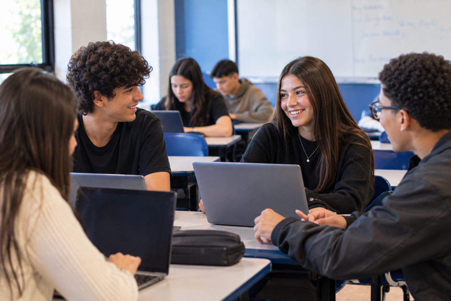 Turma de uma escola que investe em marca ganhadora do Top Educação.